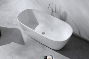 Aquila Freestanding Bath